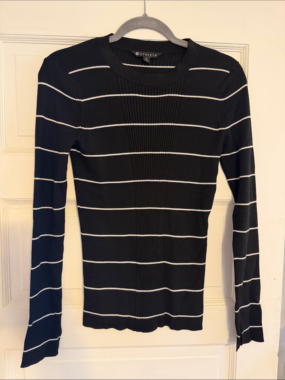 Athleta Black Ribbed Long-Sleeve Top with White Stripes